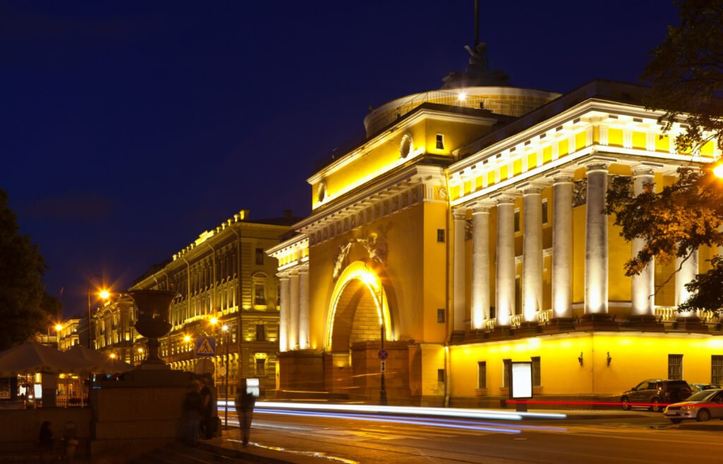 Facade lighting in dubai